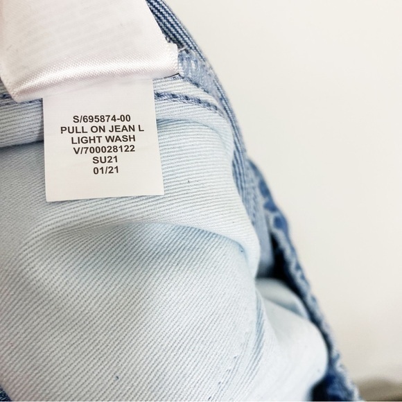 Gap NWT Mens Medium Pull on Jeans Washwell Wash Dad‎ Jeans Elastic Waist - Picture 8 of 12